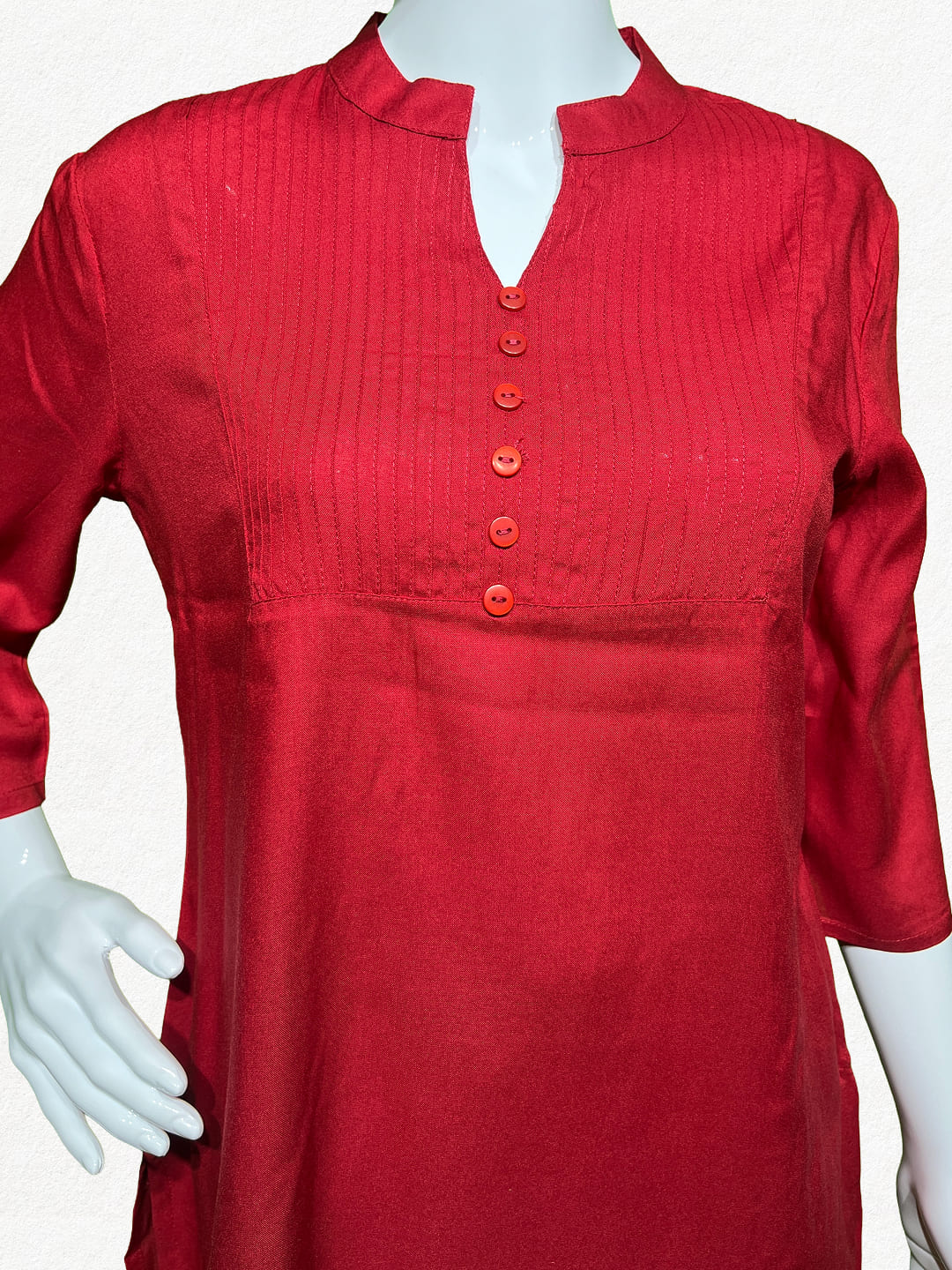Happiora Scarlet Essence: Tailored Pintuck Cotton Kurti