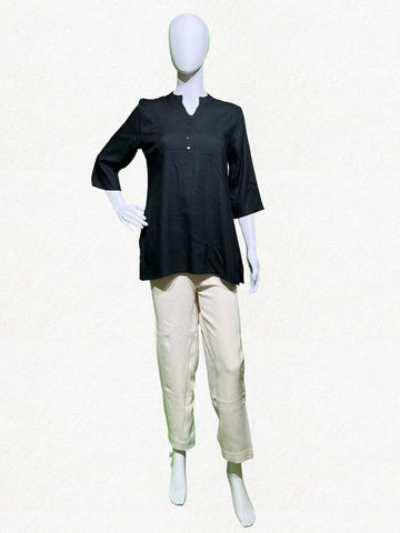 Happiora Onyx Essence: Tailored Pintuck Cotton Kurti