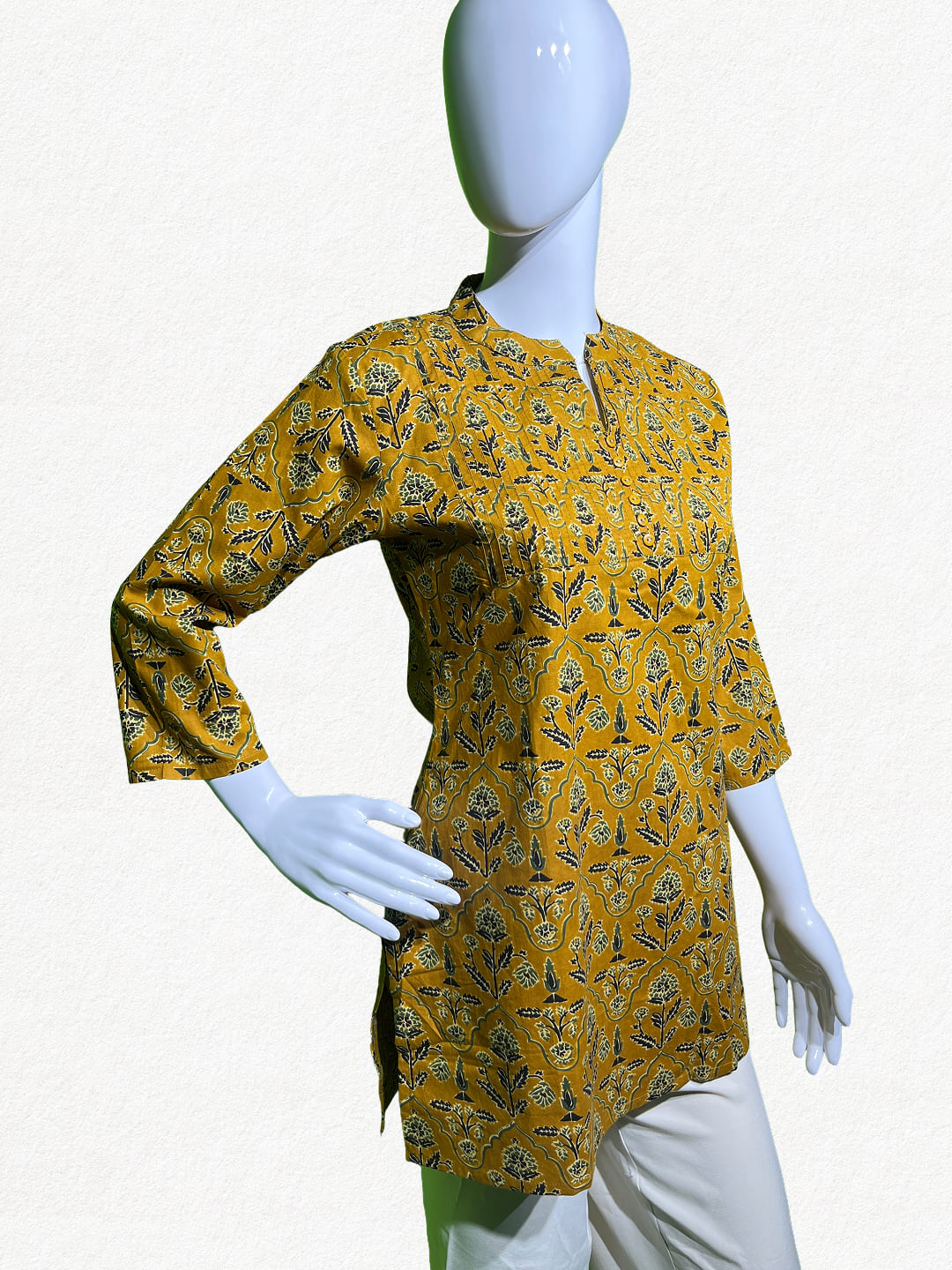 Happiora Mustard Blossom: Floral Pintuck Short Kurti