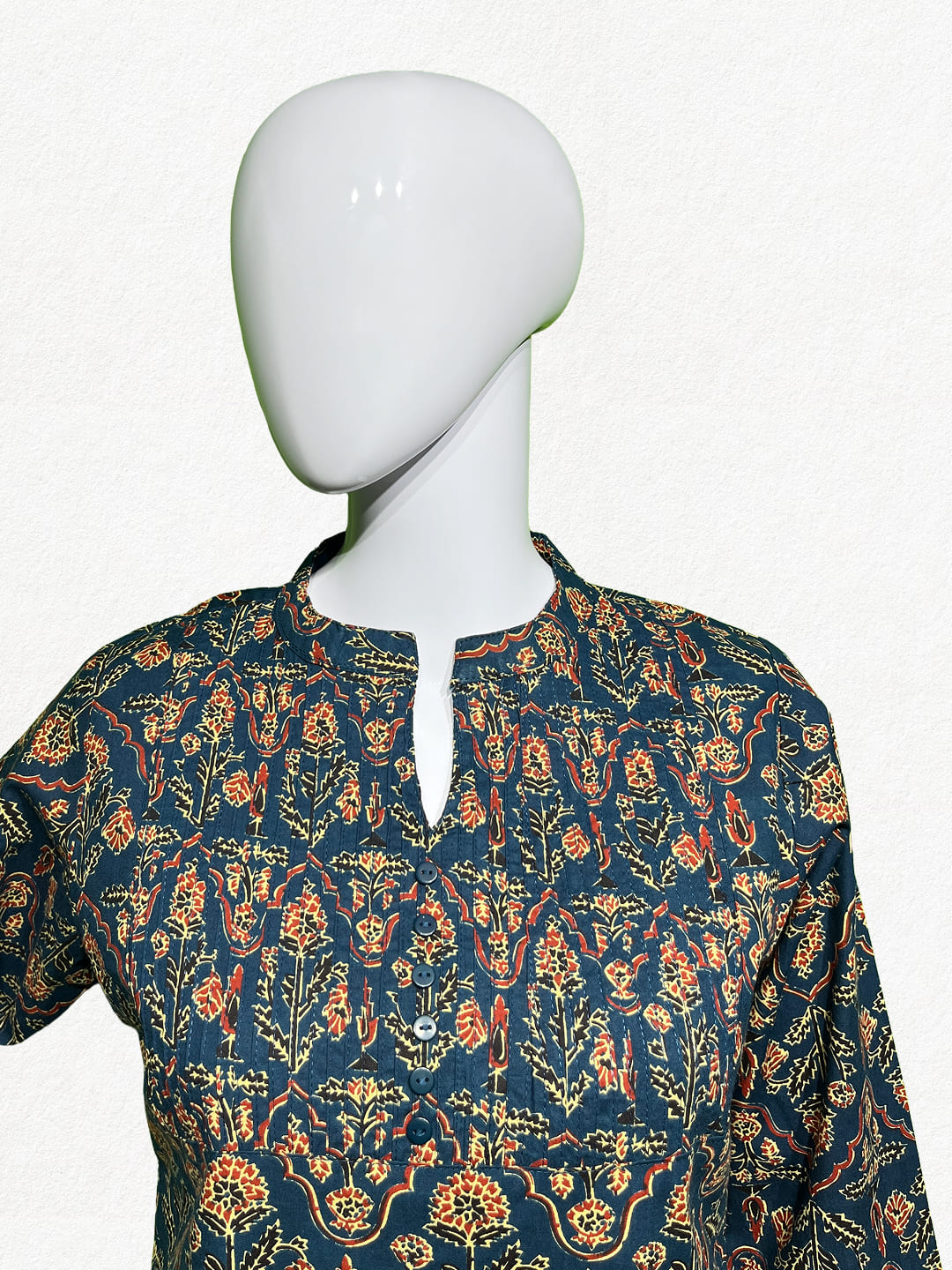Happiora Azure Blossom: Floral Pintuck Cotton Kurti