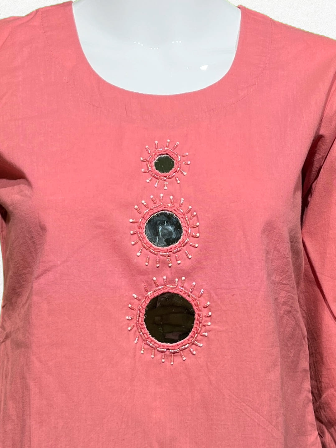 Happiora Coral Glimmer: Authentic Mirror Work Cotton Tunic