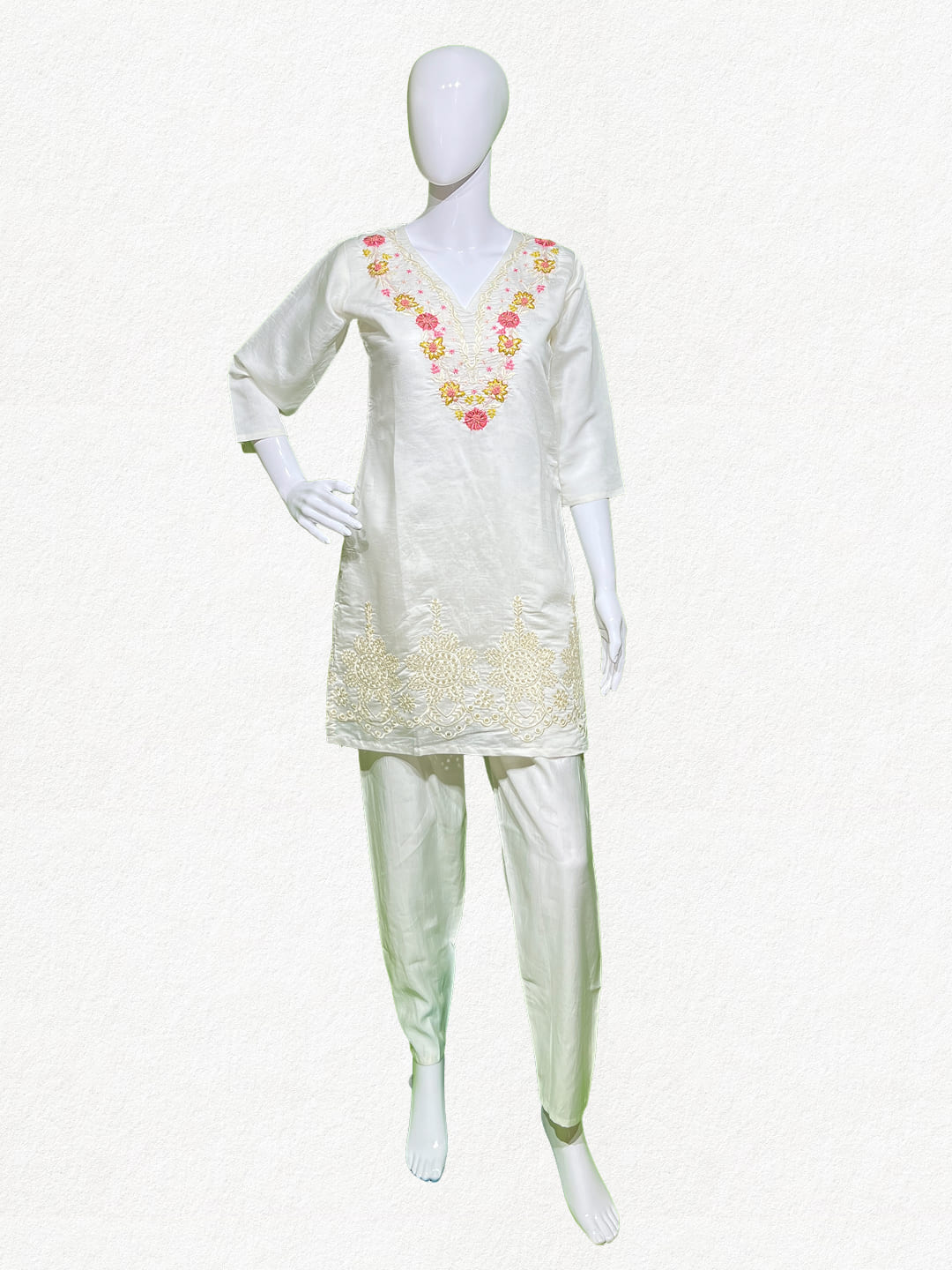 Happiora Ivory Blossom: Floral Embroidered Co-ord Set