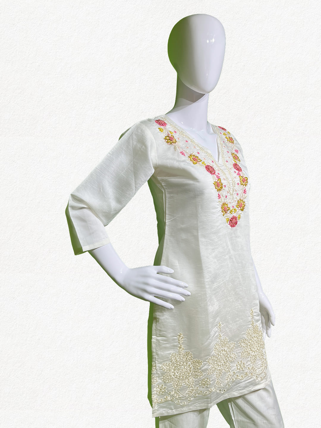 Happiora Ivory Blossom: Floral Embroidered Co-ord Set