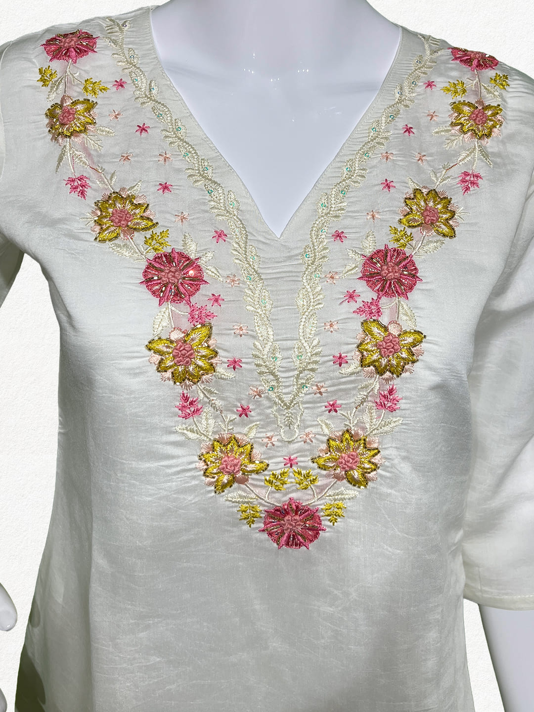 Happiora Ivory Blossom: Floral Embroidered Co-ord Set