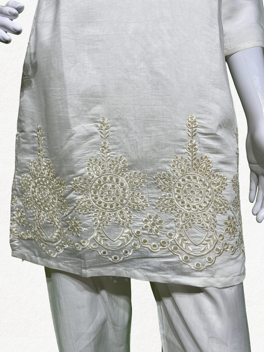 Happiora Ivory Blossom: Floral Embroidered Co-ord Set