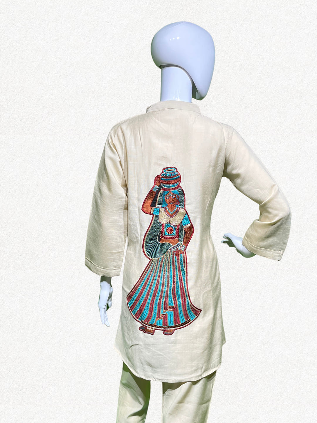 Happiora Desert Muse: Artisanal Embroidered Co-ord Set