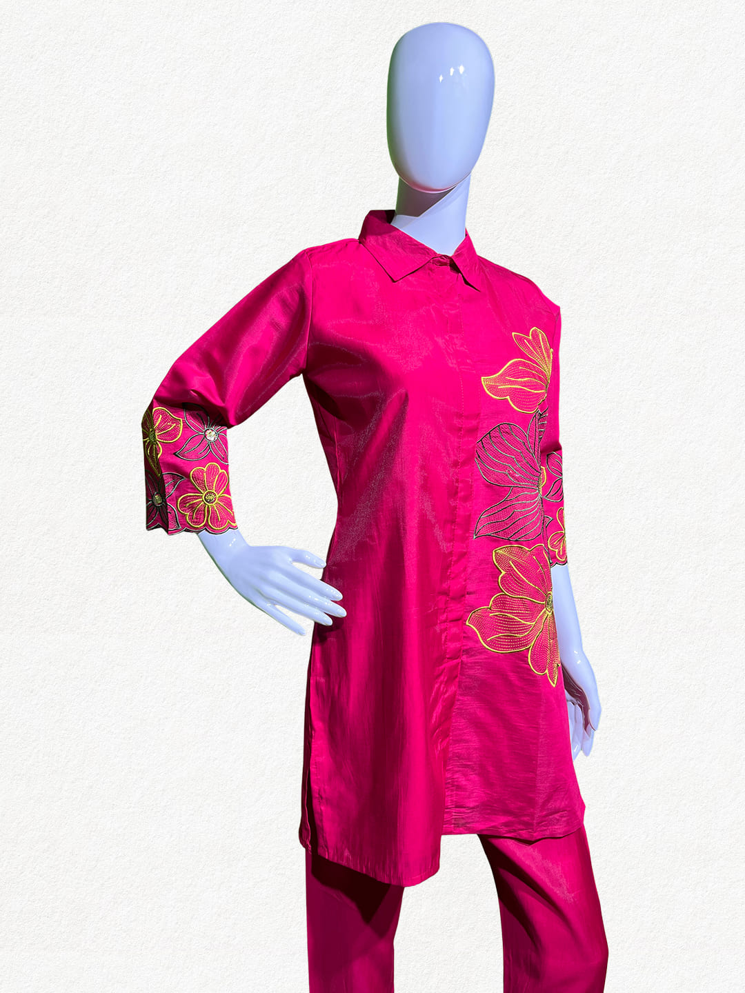 Happiora Fuchsia Flora: Botanical Embroidered Co-ord Set