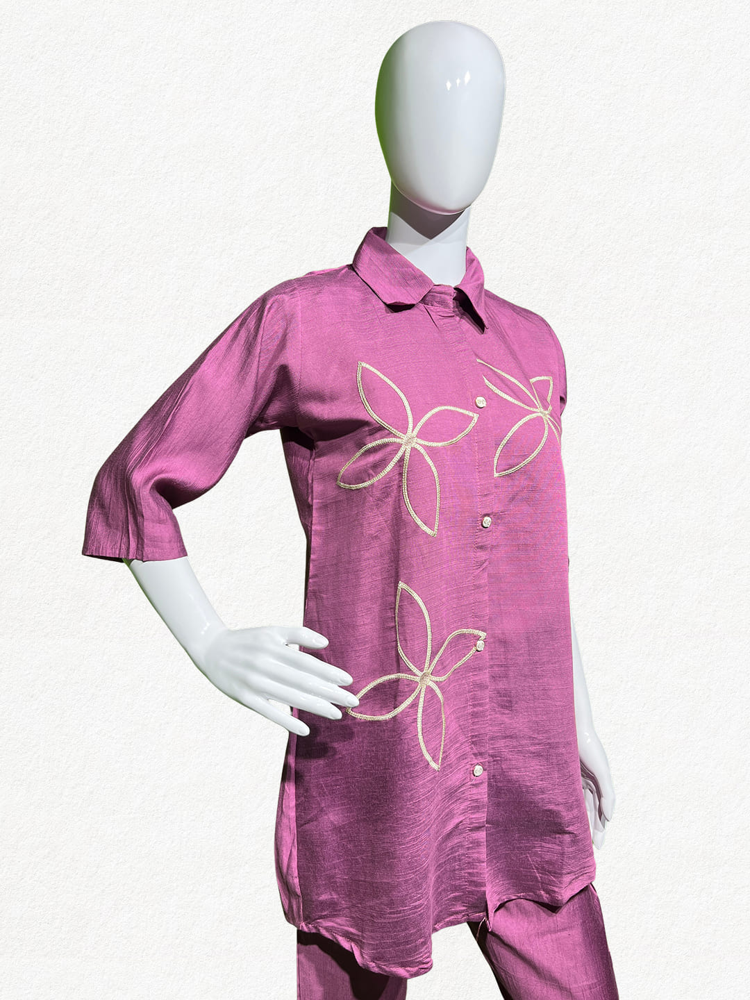 Happiora Orchid Canvas: Line-Art Embroidered Co-ord Set