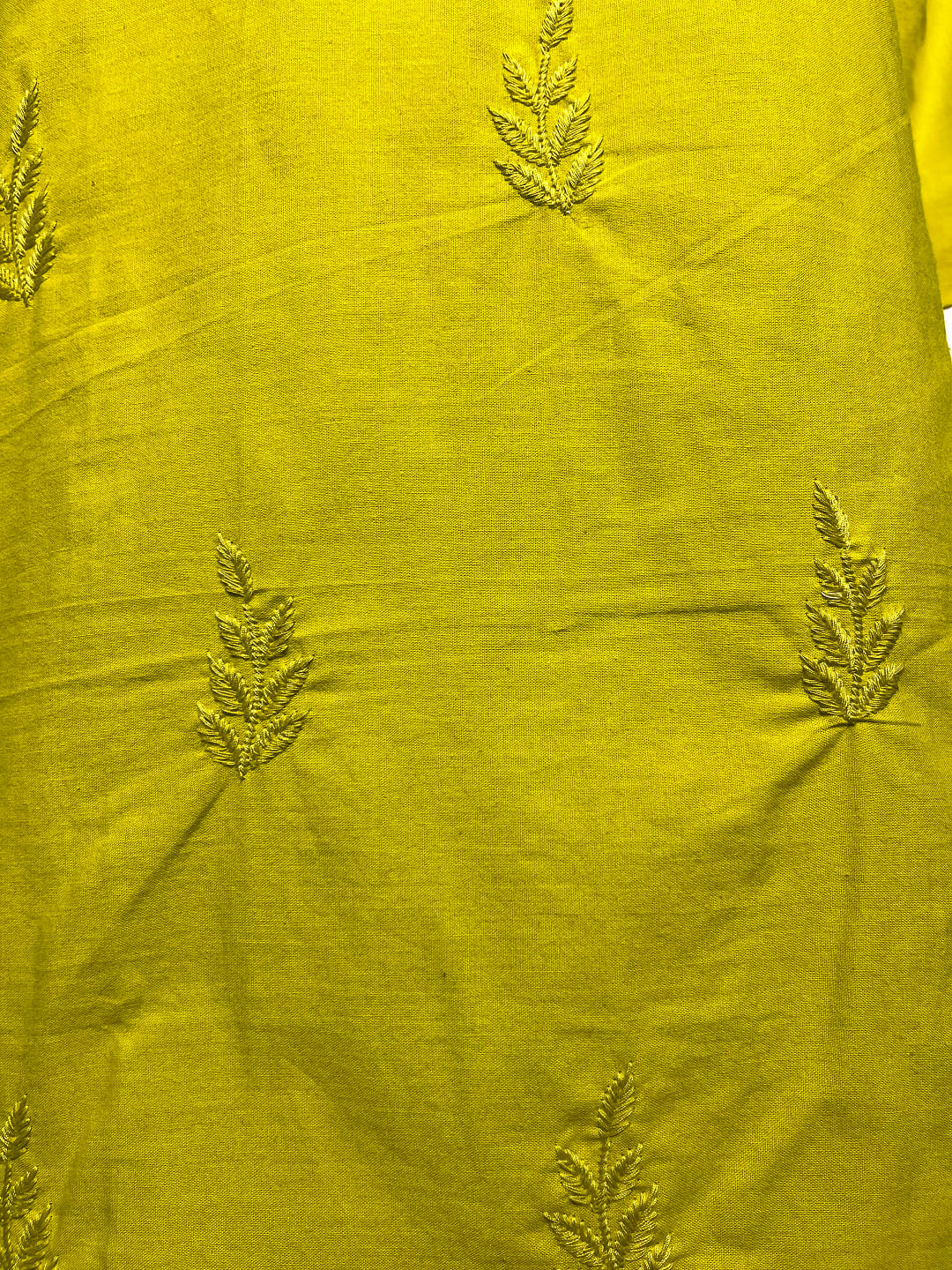 Happiora Radiance: Tonal Embroidered Cotton Kurti