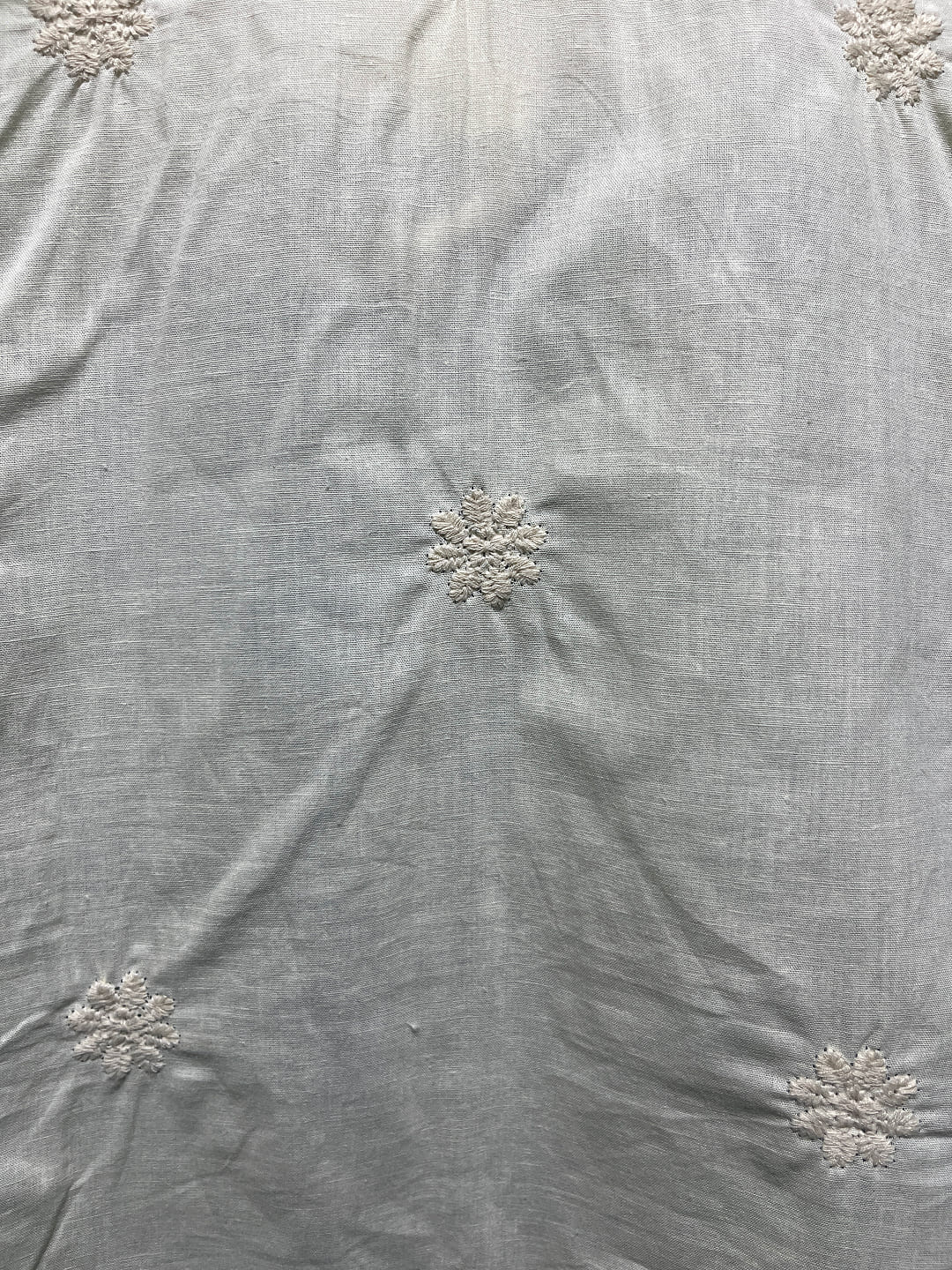 Happiora Radiance: Tonal Embroidered Cotton Kurti