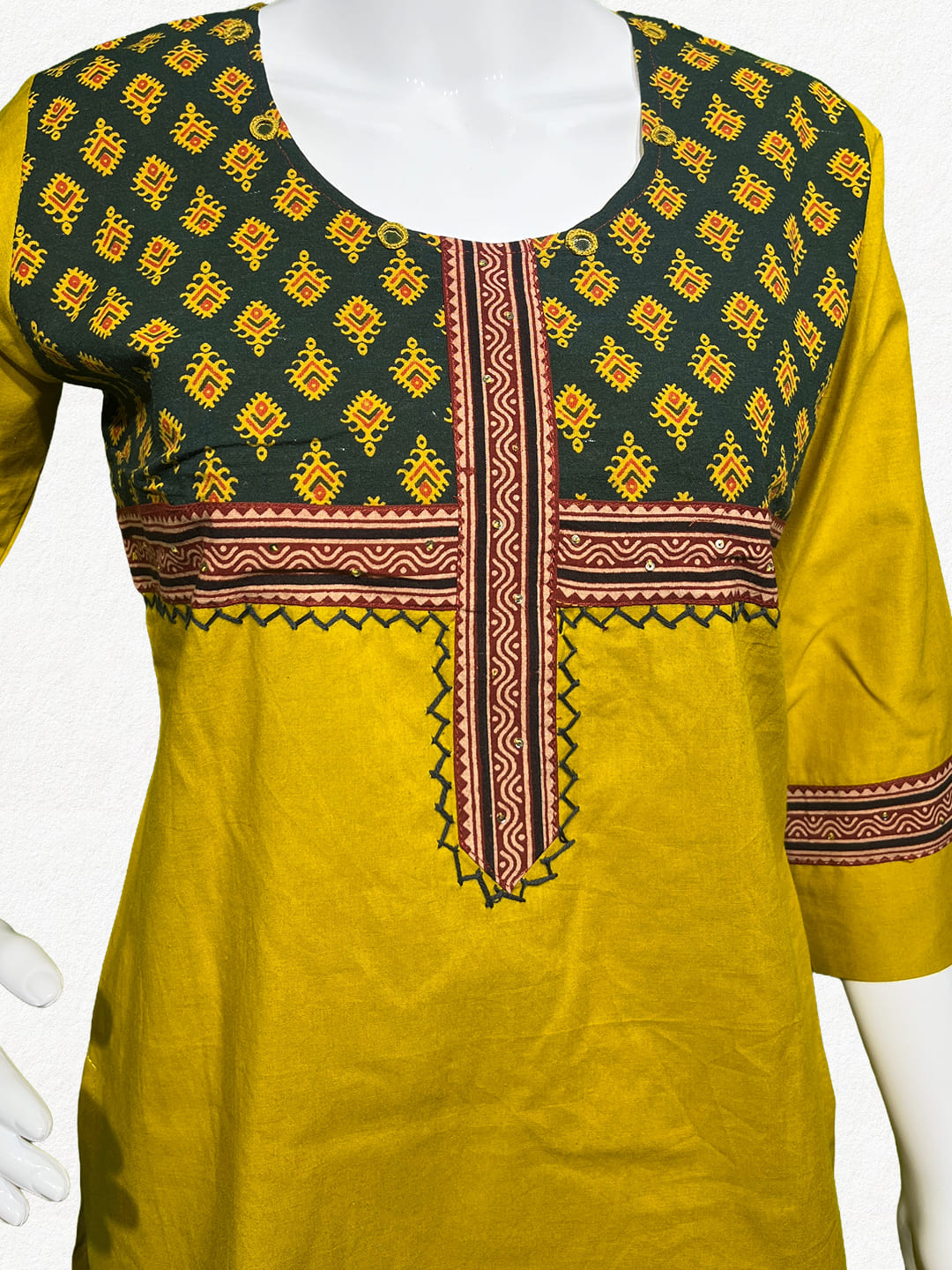 Happiora Ochre Heritage: Contrast Yoke Cotton Kurti