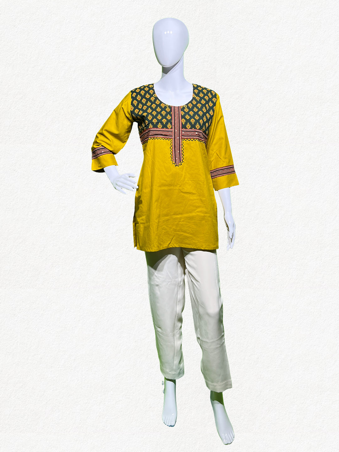Happiora Ochre Heritage: Contrast Yoke Cotton Kurti